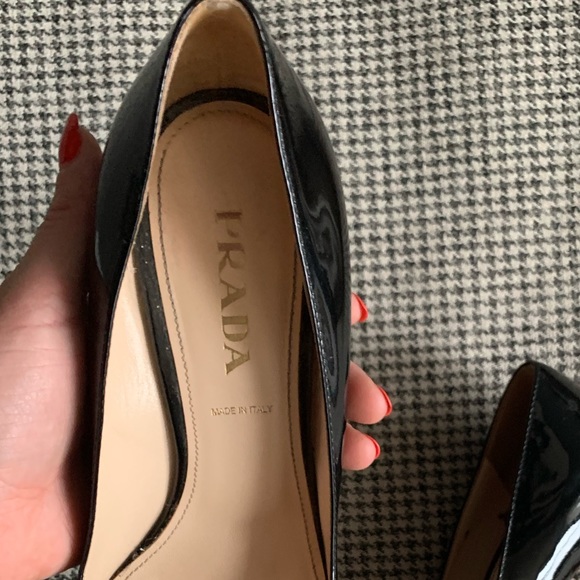 Prada leather bow tie pointed toe heels - Picture 4 of 7